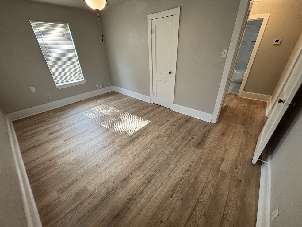 505 Clarke Street Austin, TX 78745 - Photo 8 of 17