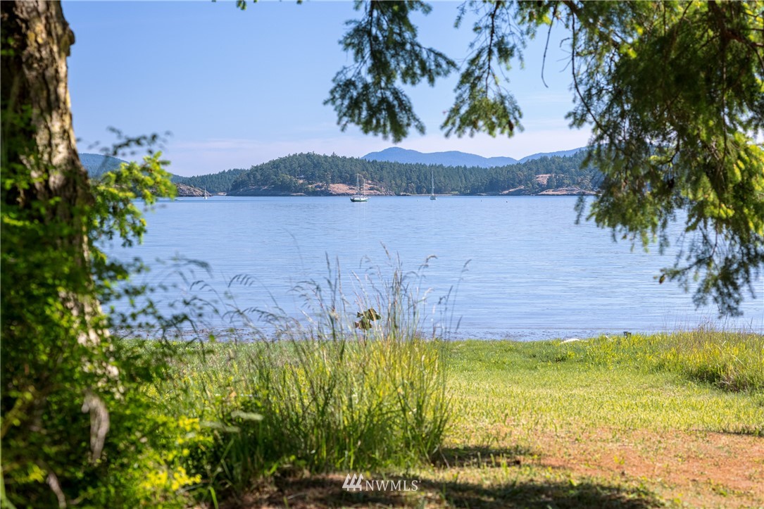 3409 Mud Bay Road Lopez Island, WA 98261 - Photo 2 of 7 Gallery Image 2