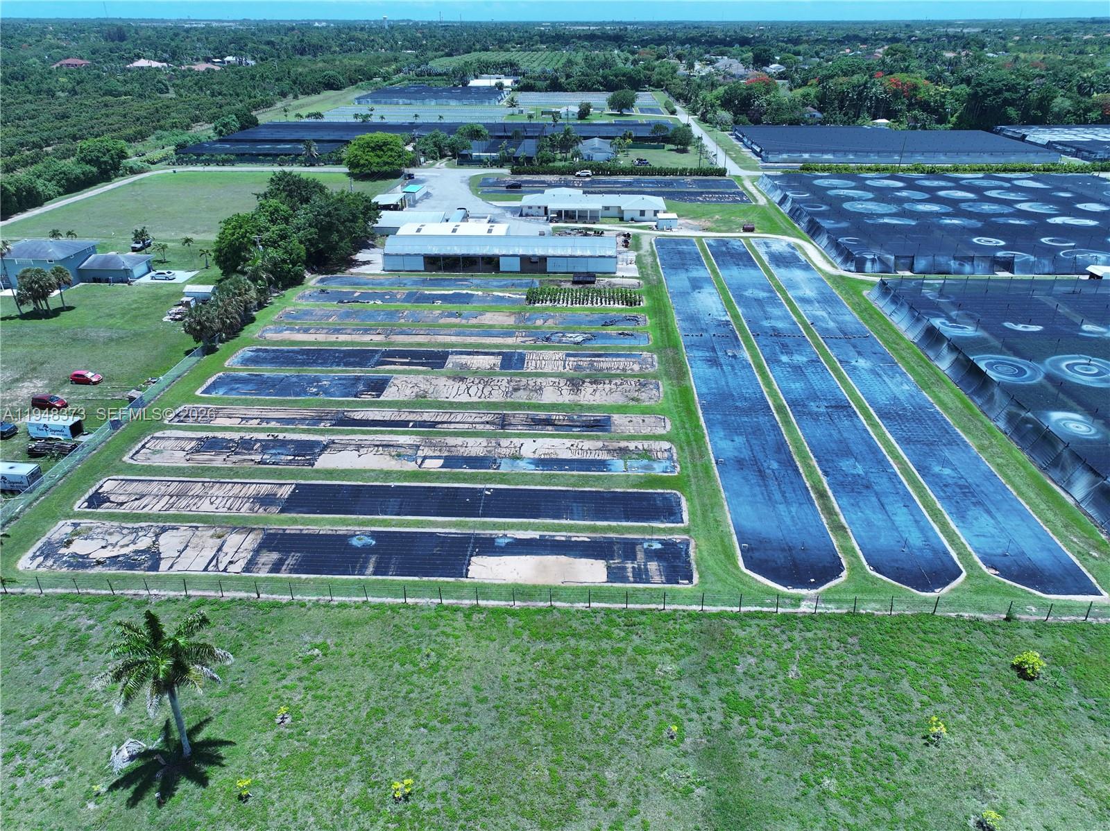 18455 Southwest 284th Street Homestead, FL 33030 - Photo 6 of 15 a view of a yard with an outdoor space