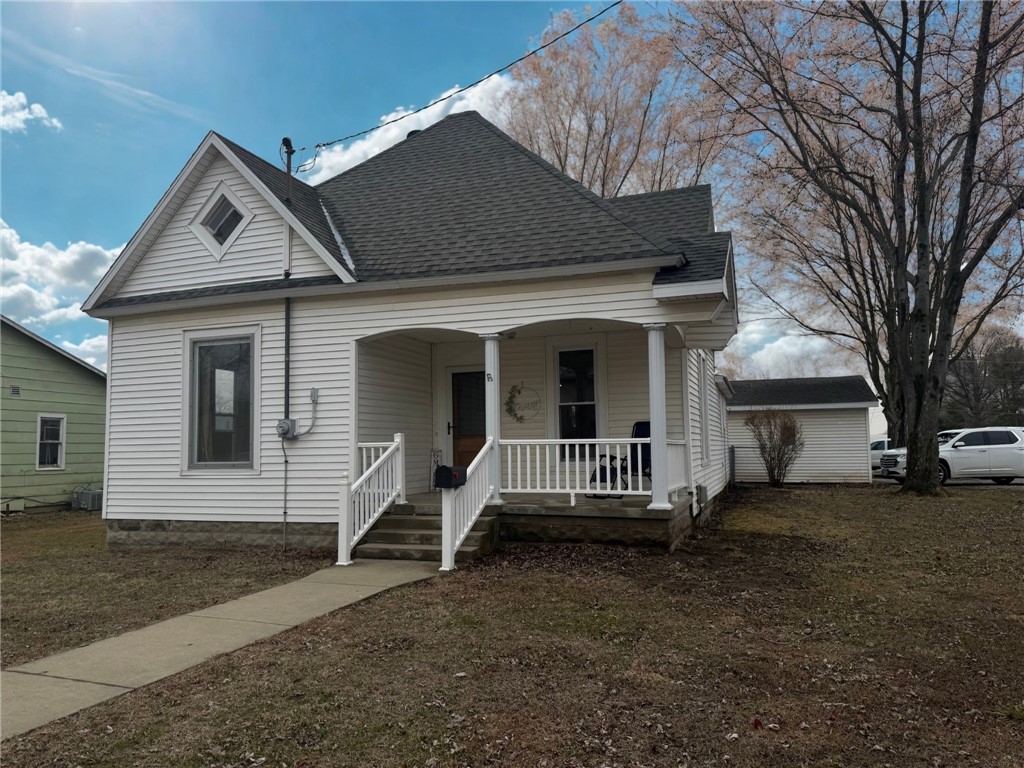 601 Southwest 2nd Street Casey, IL 62420 - Photo 2 of 30