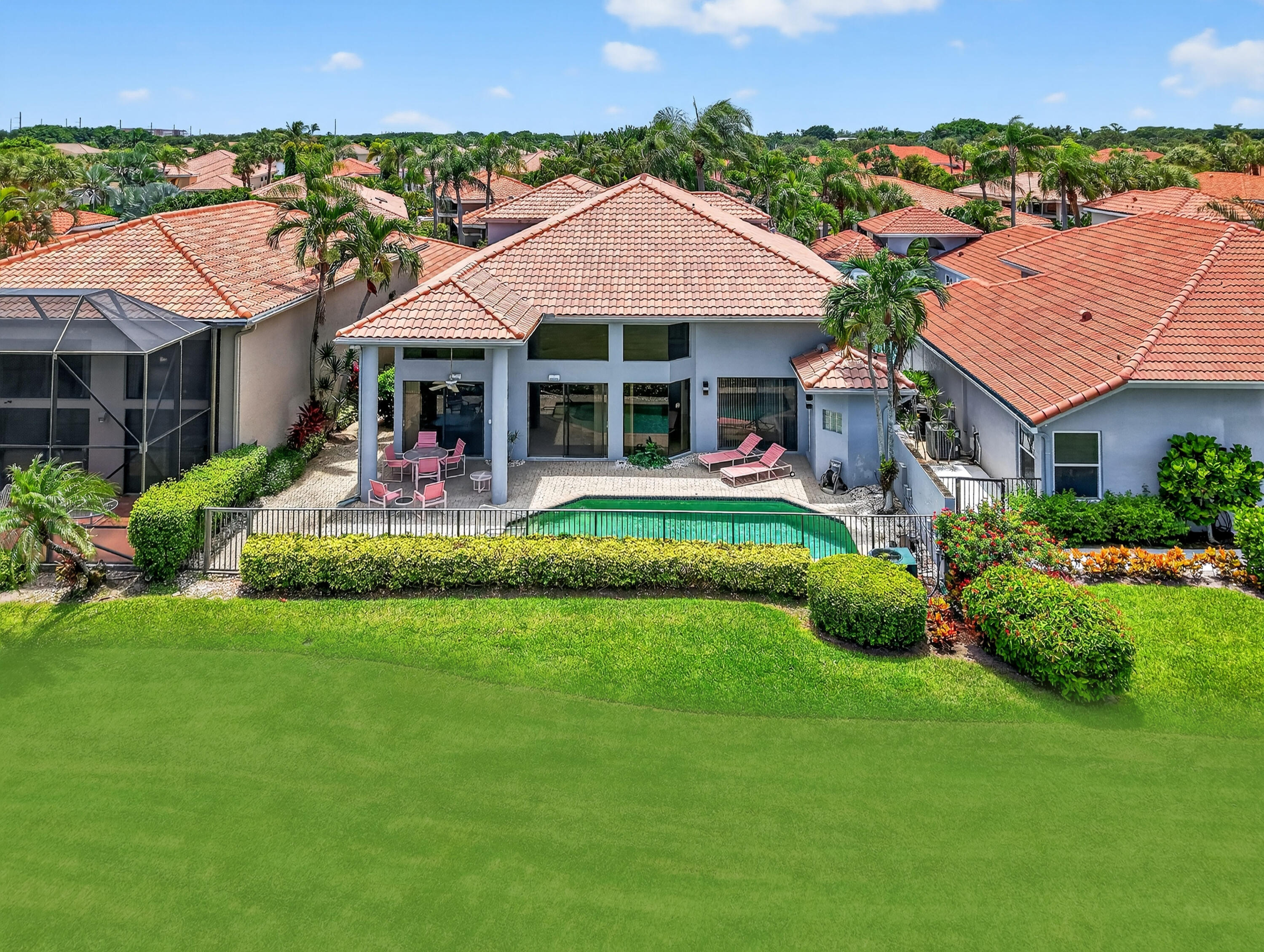 5185 Suffolk Drive Boca Raton, FL 33496 - Photo 4 of 49 DJI_20250731134524_0179_D