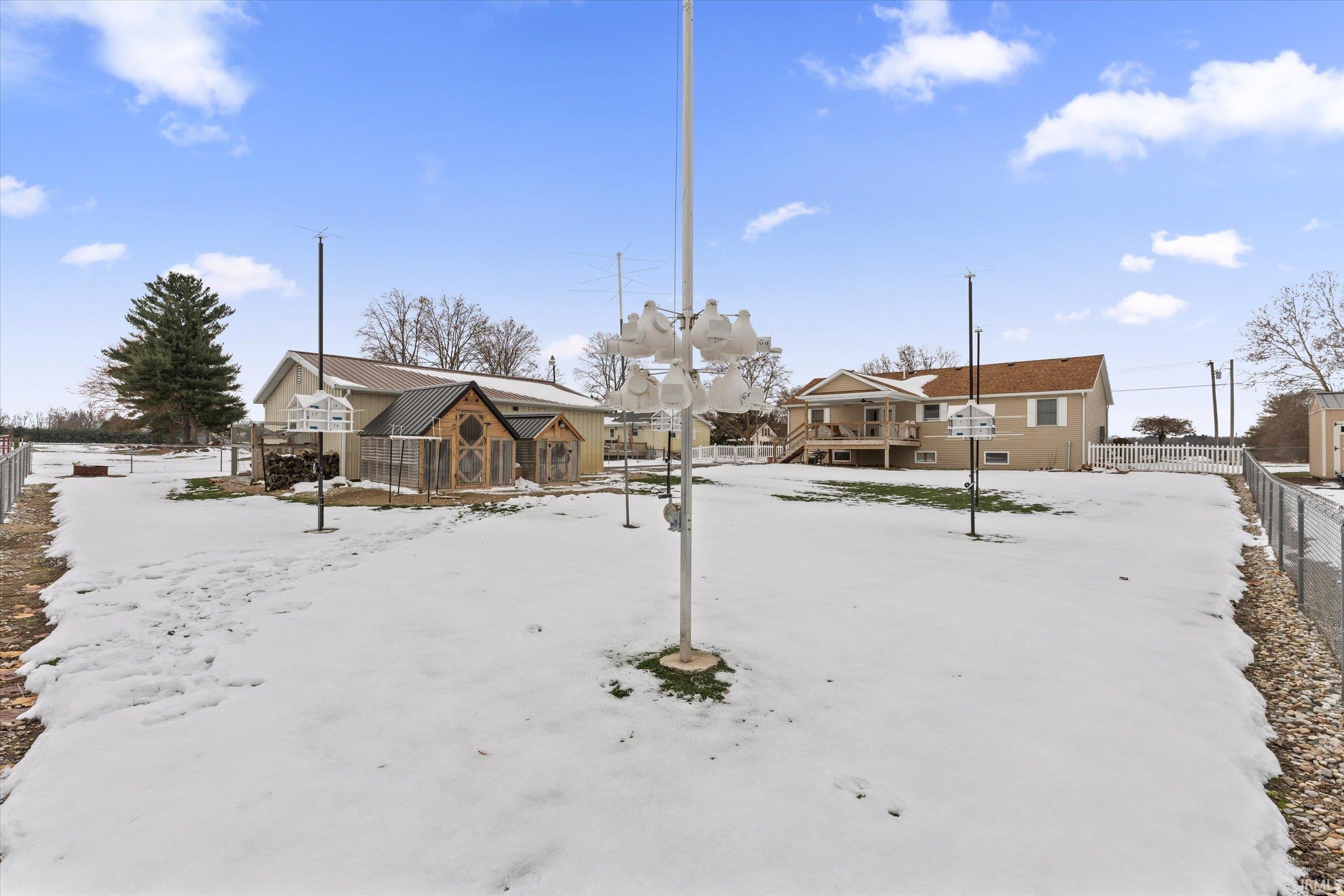 68426 County Road 23 New Paris, IN 46553 - Photo 12 of 31