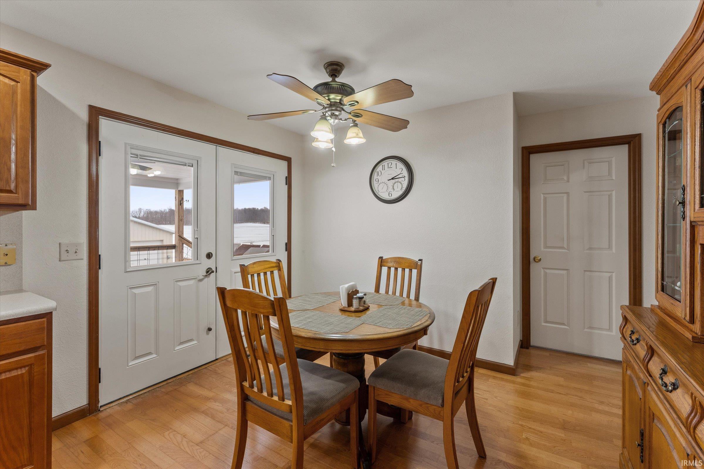 68426 County Road 23 New Paris, IN 46553 - Photo 6 of 31