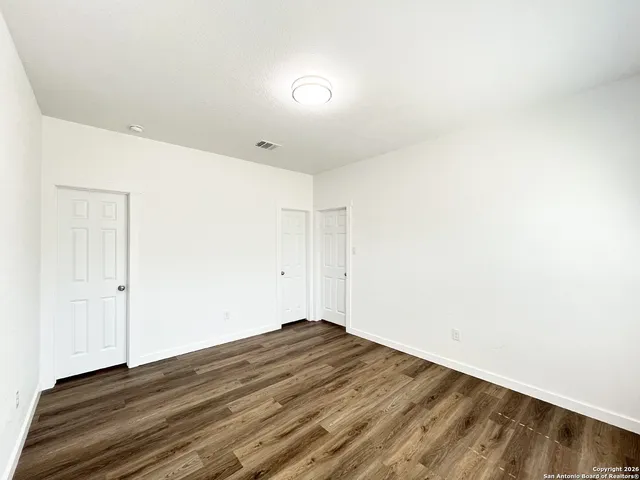 $1,495 | 1307 Whispering Hills Drive, Canyon Lake, TX 78133