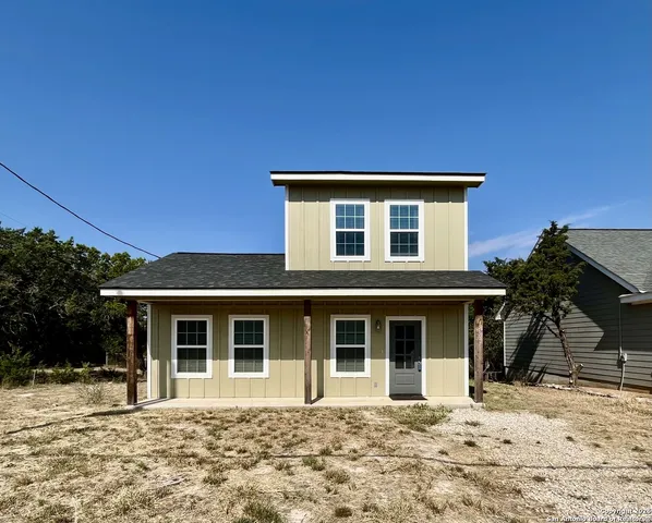 $1,495 | 1307 Whispering Hills Drive, Canyon Lake, TX 78133