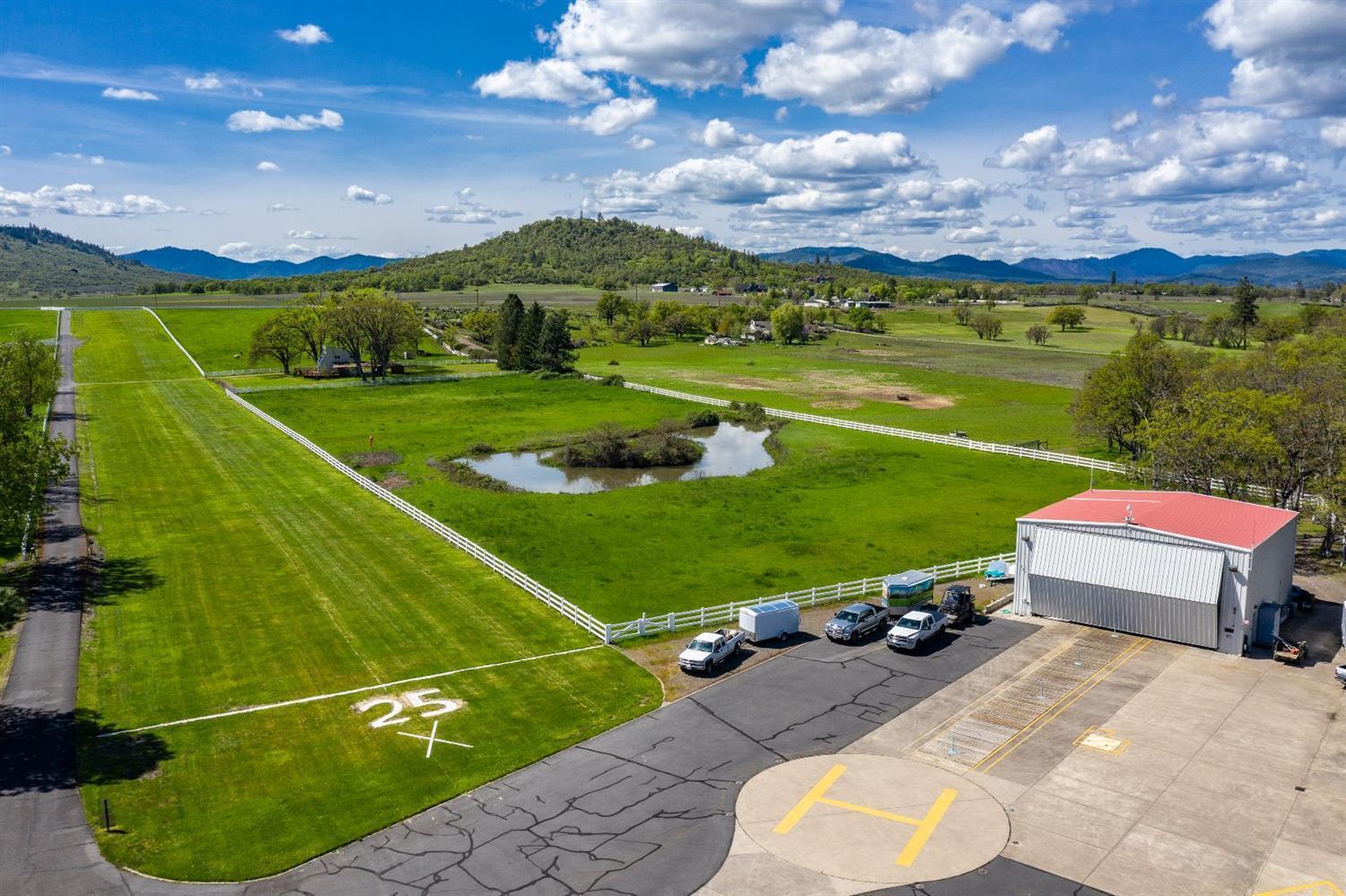 12214 Modoc Road White City, OR 97503 - Photo 8 of 47
