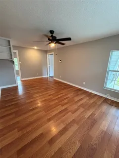 $125,000 | 6103 Sherwood Drive, Houston, TX 77021