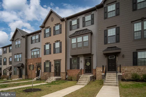 $440,000 | 2010 Track Circle, Fredericksburg, VA 22401