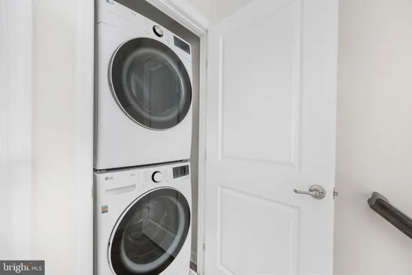 $434,900 | 2010 Track Circle, Fredericksburg, VA 22401