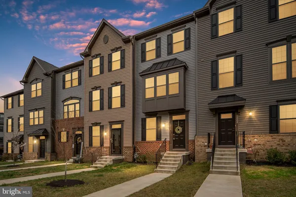 $434,900 | 2010 Track Circle, Fredericksburg, VA 22401