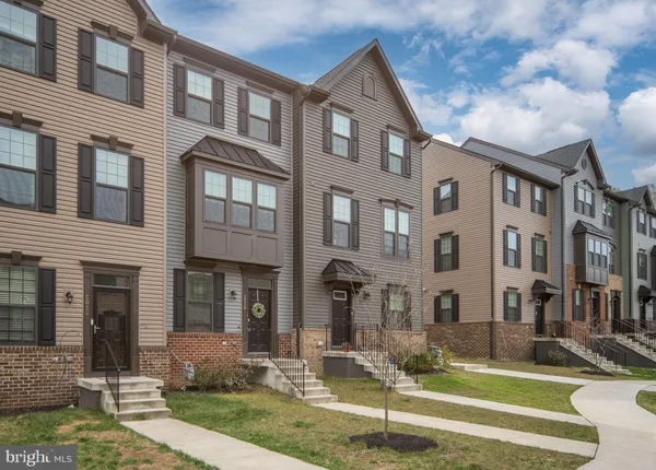 $434,900 | 2010 Track Circle, Fredericksburg, VA 22401