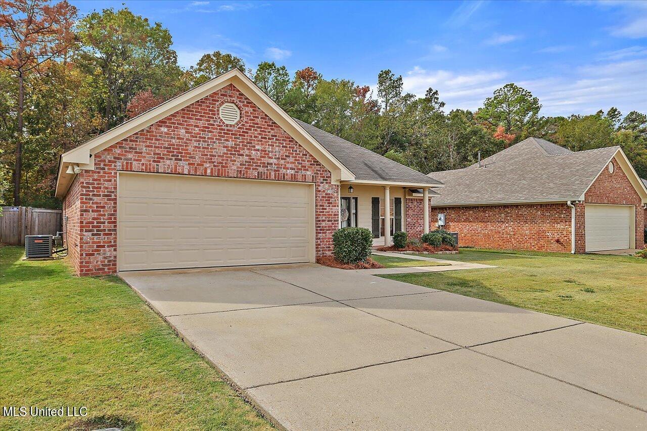 118 Greenfield Ridge Drive Brandon, MS 39042 - Photo 4 of 27 03-118 Greenfield Ridge Dr