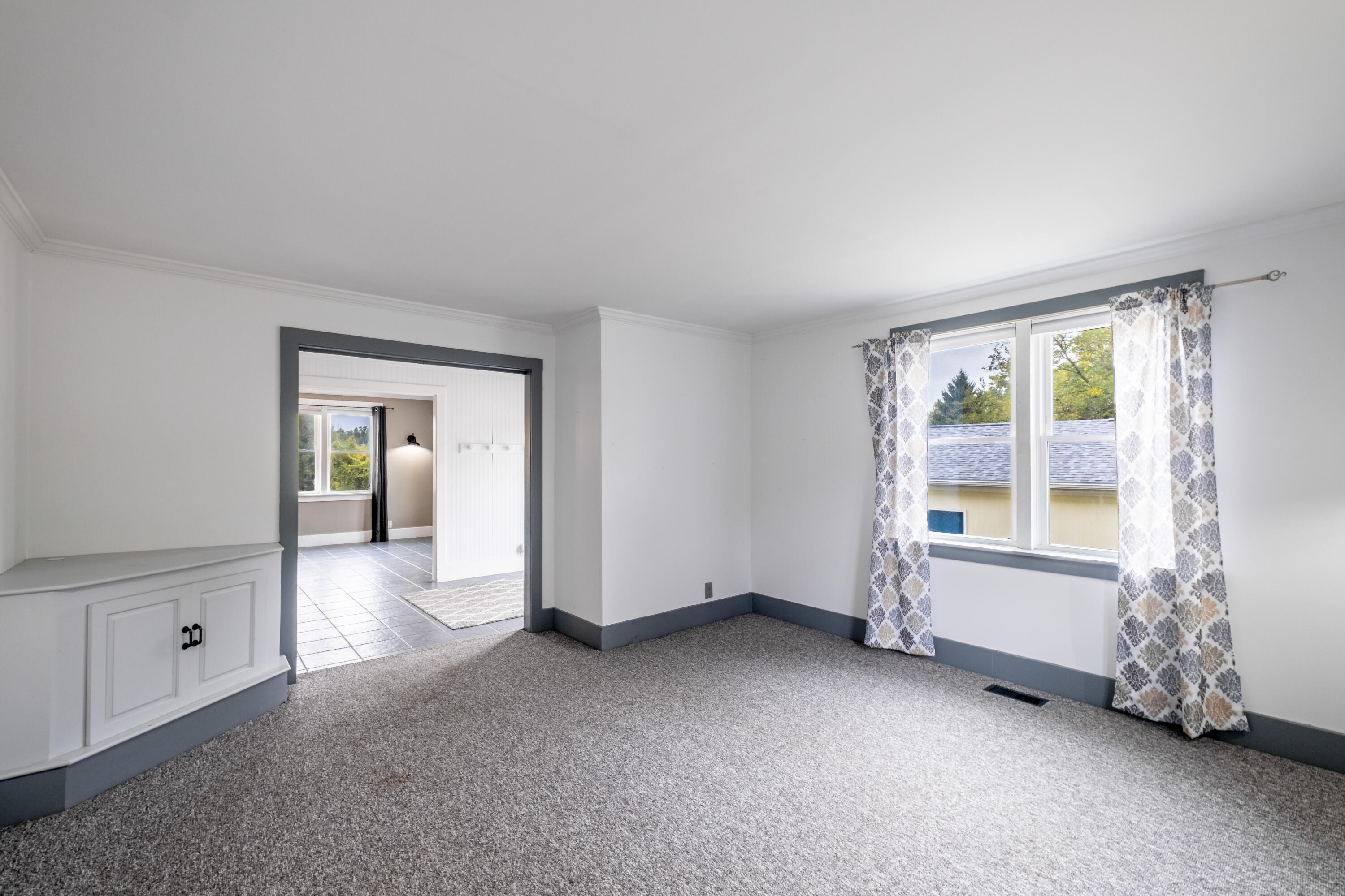 12356 Jennings Road Linden, MI 48451 - Photo 4 of 47 DSCF3537-HDR