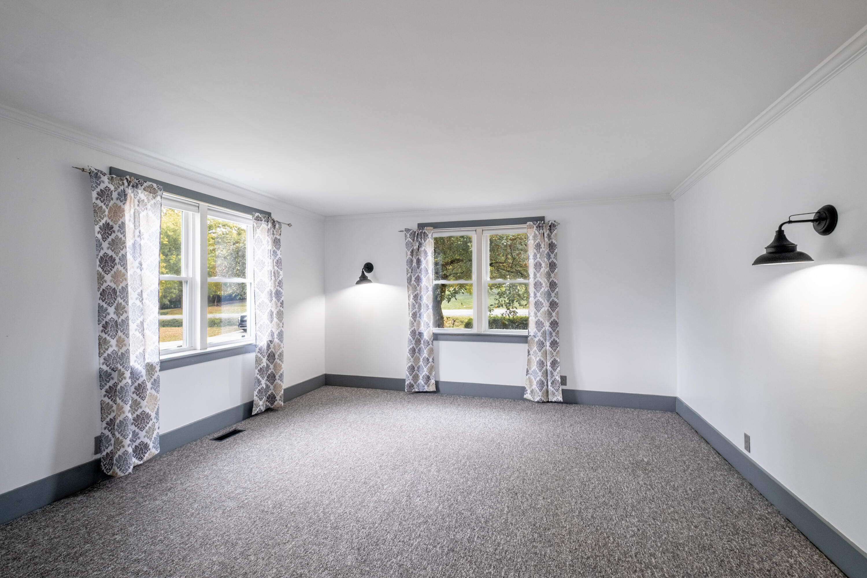 12356 Jennings Road Linden, MI 48451 - Photo 5 of 47 DSCF3535-HDR