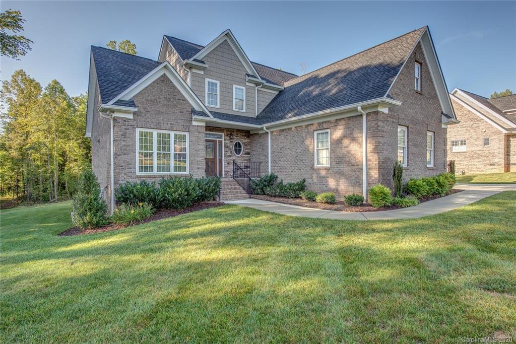 815 Wren Road Gastonia, NC 28056 - Photo 1 of 34 Gallery Image 1