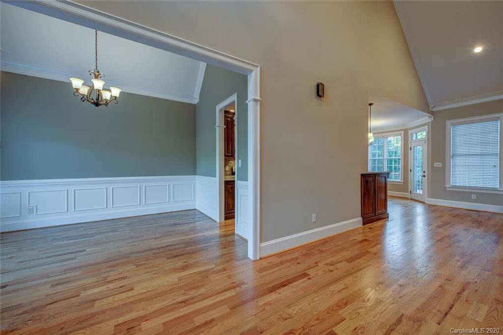 815 Wren Road Gastonia, NC 28056 - Photo 4 of 34 Gallery Image 4