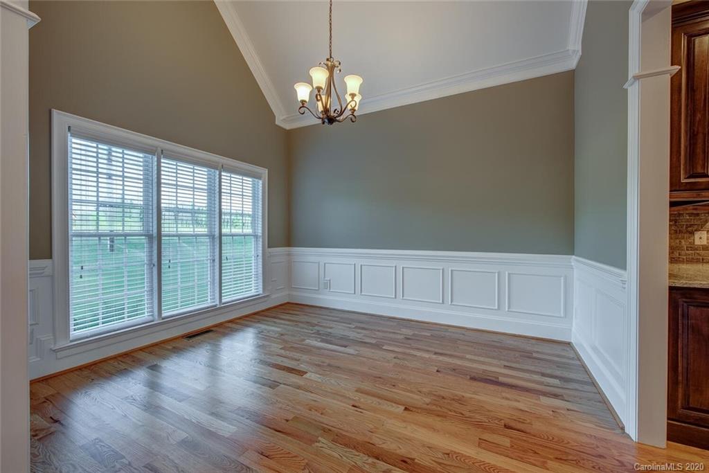 815 Wren Road Gastonia, NC 28056 - Photo 5 of 34 Gallery Image 5