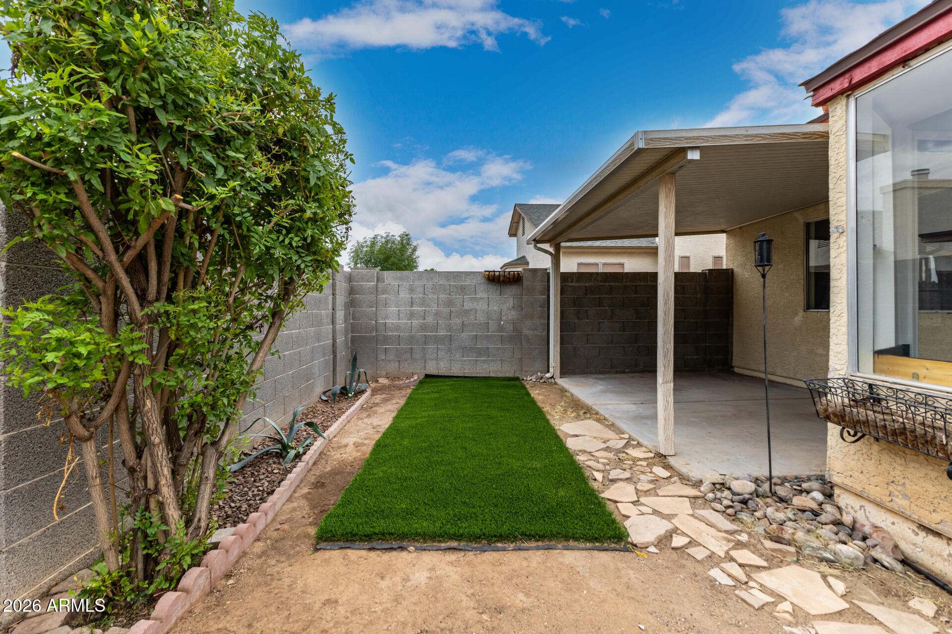 8759 West St John Road Peoria, AZ 85382 - Photo 25 of 27