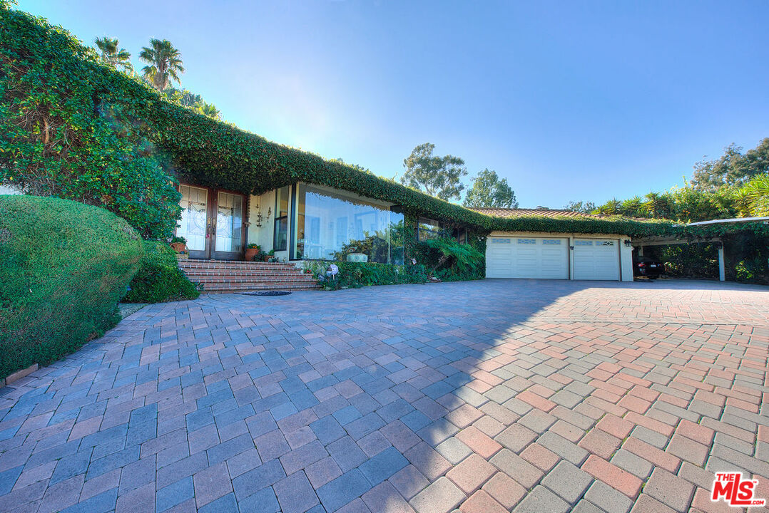28928 Crestridge Road Rancho Palos Verdes, CA 90275 - Photo 3 of 48