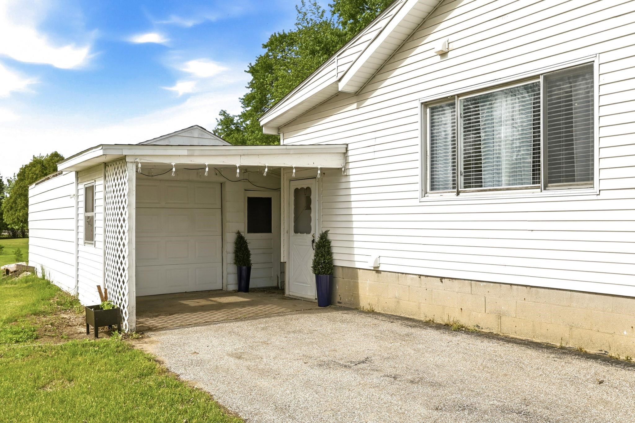4364 Baker Road Bridgeport, MI 48722 - Photo 30 of 36