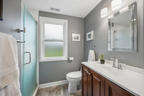 $1,150,000 | 128 Parkview Road, Glenview, IL 60025