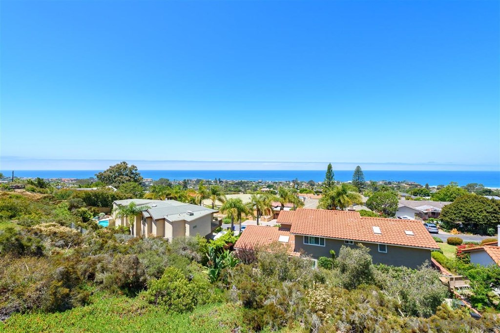 437 Marview Drive Solana Beach, CA 92075 - Photo 11 of 25