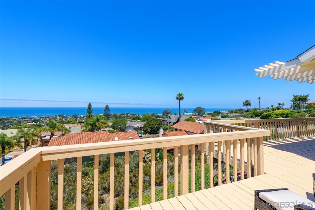 437 Marview Drive Solana Beach, CA 92075 - Photo 12 of 25