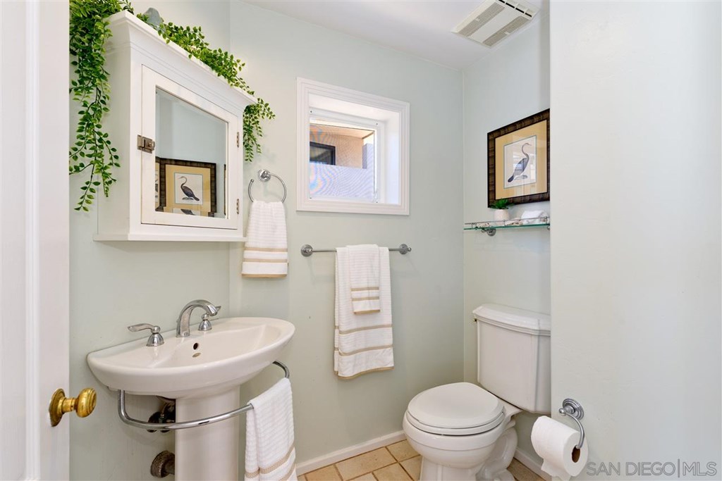 437 Marview Drive Solana Beach, CA 92075 - Photo 15 of 25