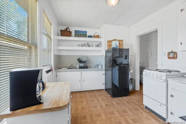 $245,000 | 318 South Welty Avenue, Iowa, LA 70647