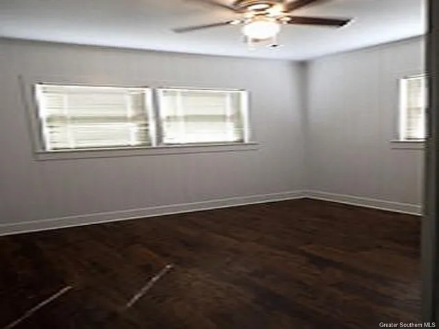 $245,000 | 318 South Welty Avenue, Iowa, LA 70647