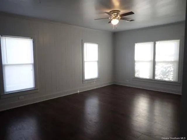 $245,000 | 318 South Welty Avenue, Iowa, LA 70647