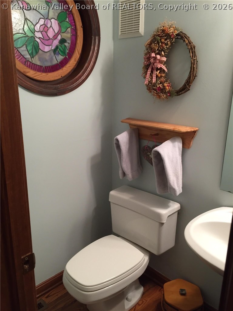 1319 Strawberry Road St. Albans, WV 25177 - Photo 17 of 30 Gallery Image 17