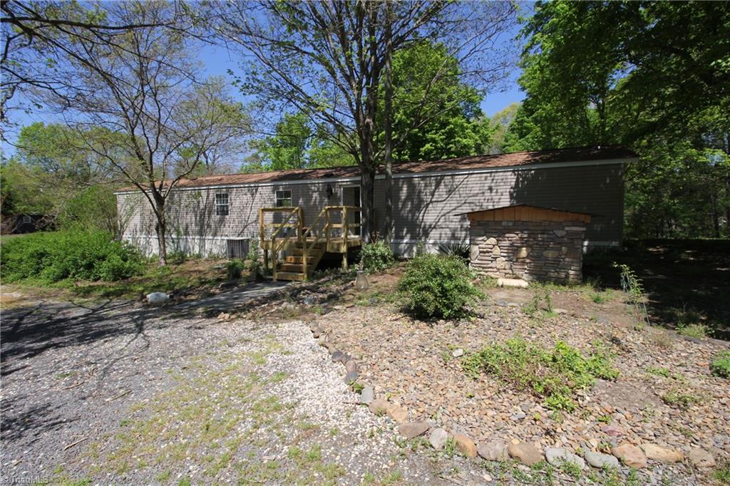 229 Chal Smith Road Mocksville, NC 27028 - Photo 13 of 20 Gallery Image 13