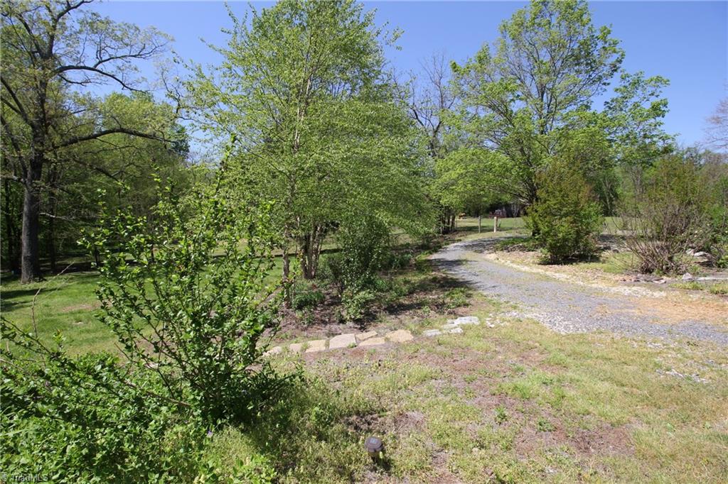 229 Chal Smith Road Mocksville, NC 27028 - Photo 14 of 20 Gallery Image 14