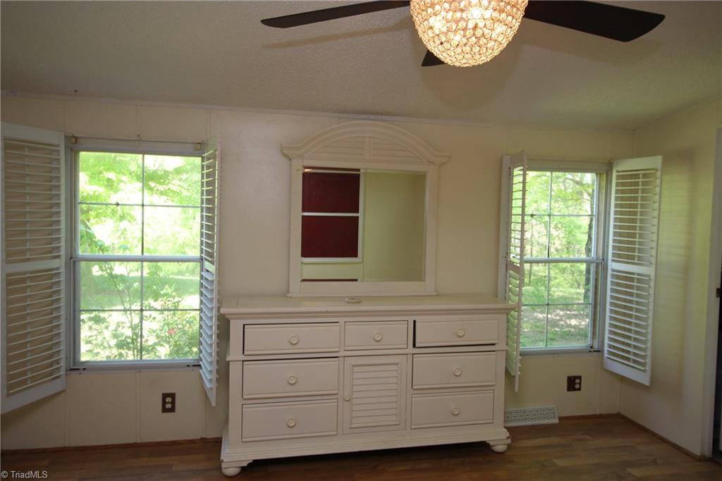 229 Chal Smith Road Mocksville, NC 27028 - Photo 10 of 20 Gallery Image 10