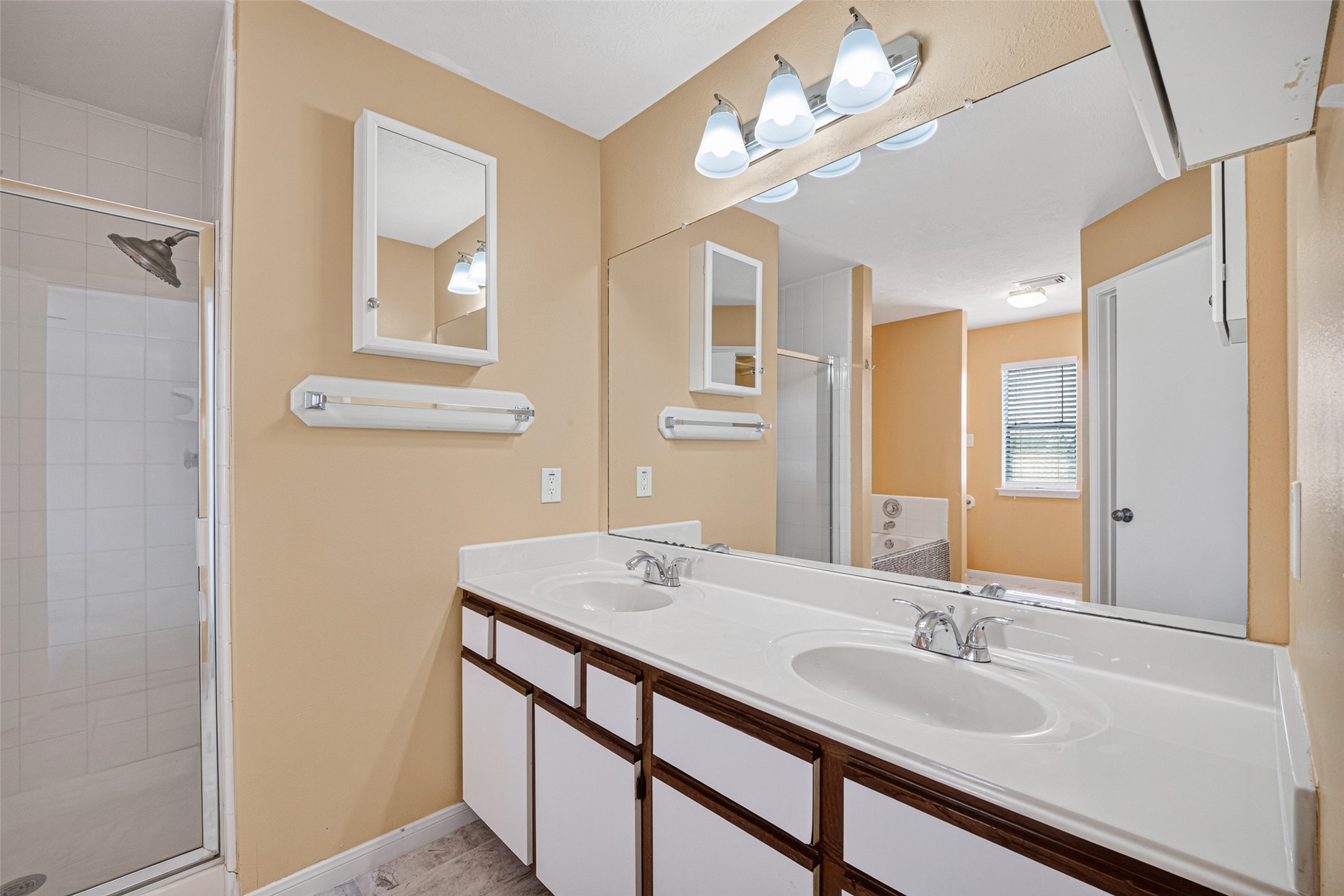 1806 Oak Ridge Drive Kemah, TX 77565 - Photo 24 of 38