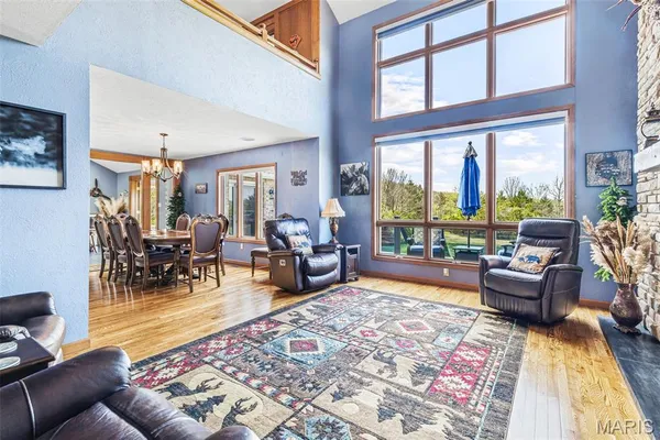 $699,900 | 220 Buzzard Rock Road, Farmington, MO 63640