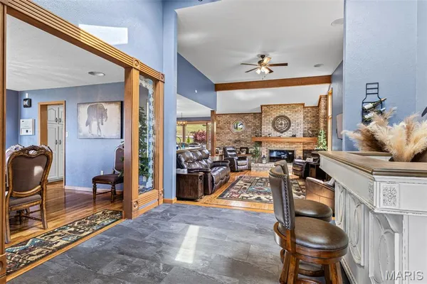 $699,900 | 220 Buzzard Rock Road, Farmington, MO 63640