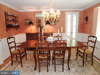 155 Beaumont Road Devon, PA 19333 - Photo 4 of 6