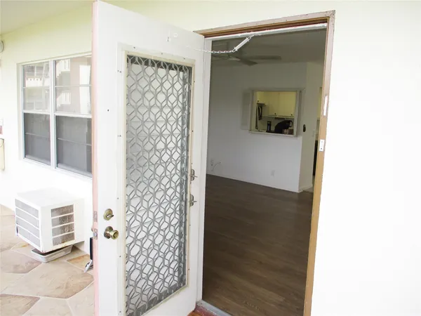 $1,350 | 513 Mansfield M, Unit 513, Boca Raton, FL 33434