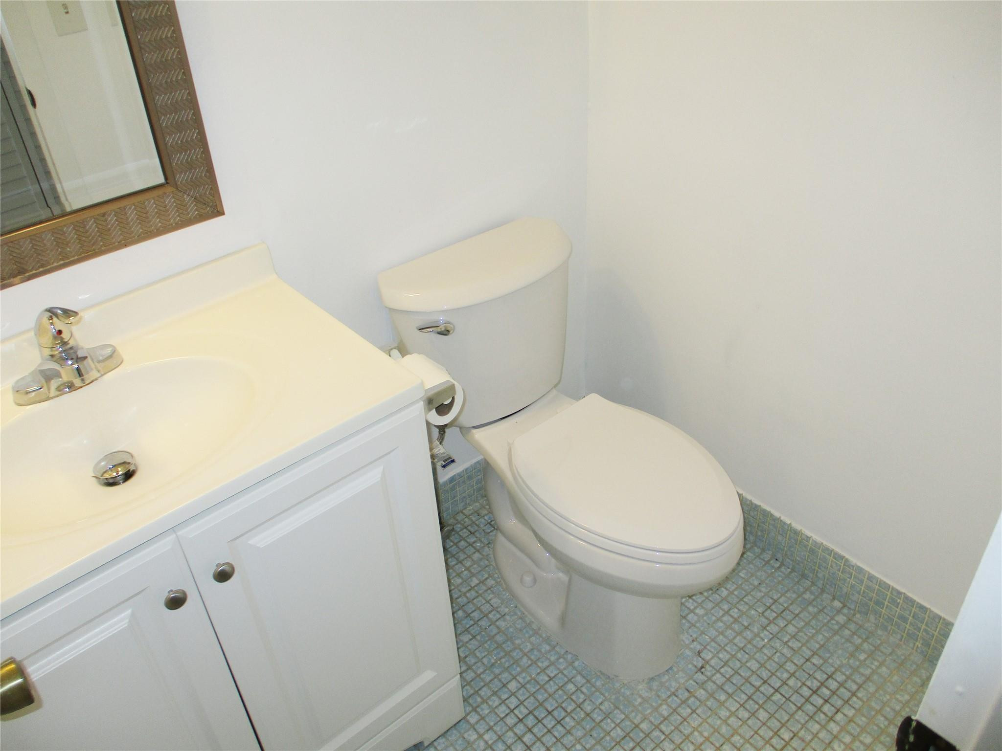 513 Mansfield M, Unit 513 Boca Raton, FL 33434 - Photo 24 of 47 Photo 24