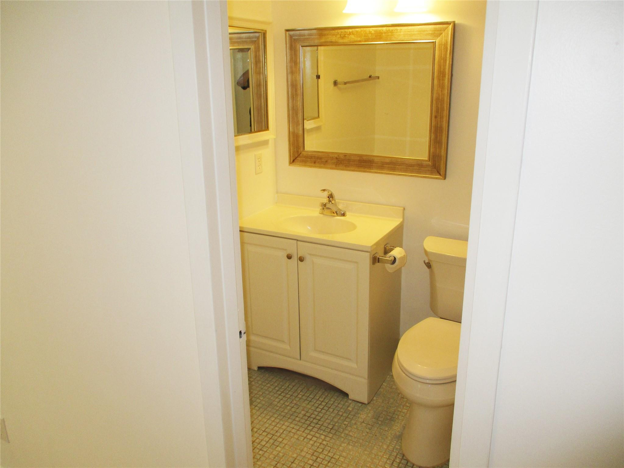 513 Mansfield M, Unit 513 Boca Raton, FL 33434 - Photo 36 of 47 Photo 36