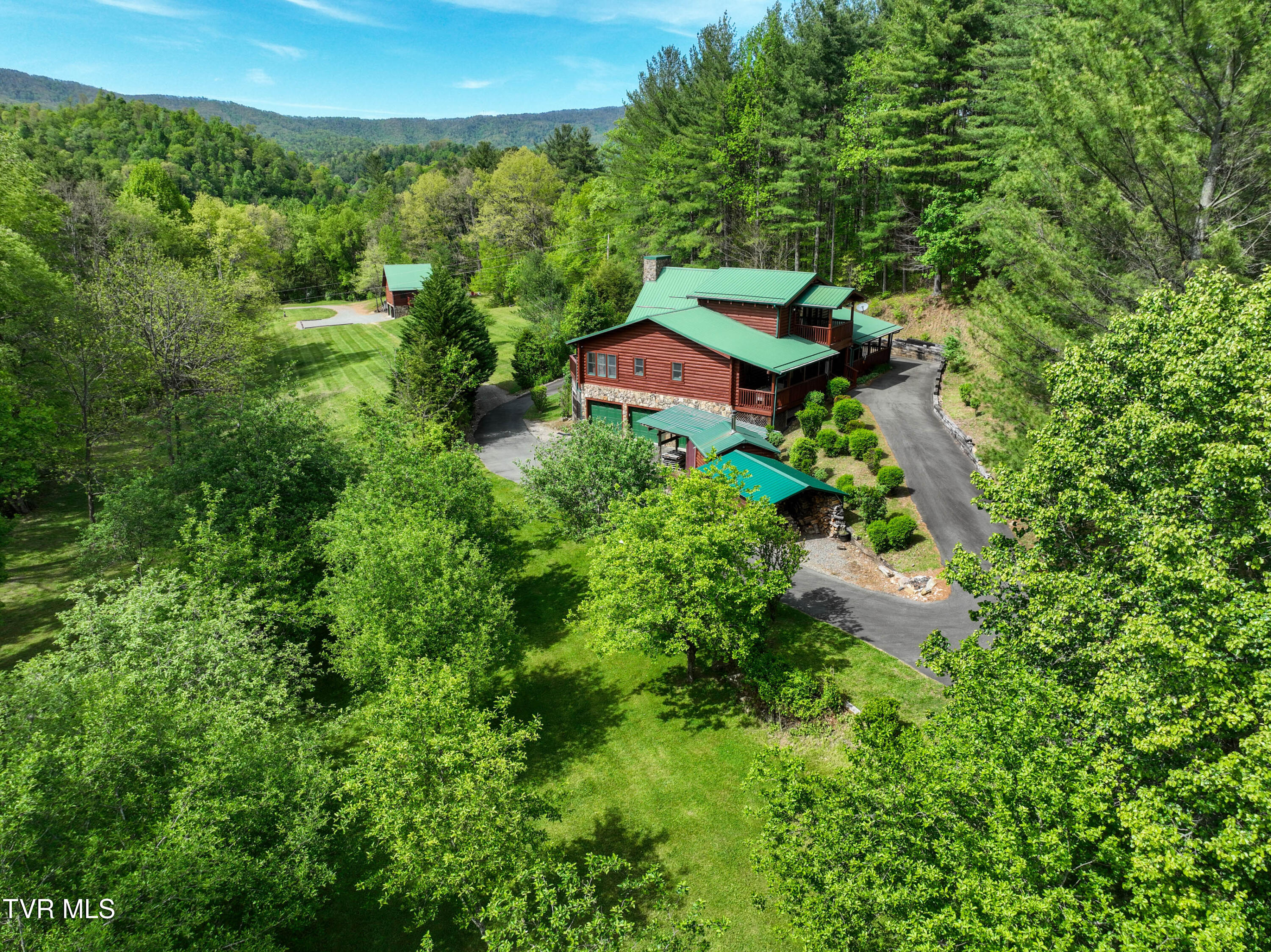 423 Pandora Fork Road Butler, TN 37640 - Photo 104 of 109 423 Pandora Fork Ln Drone TAYLOR-25