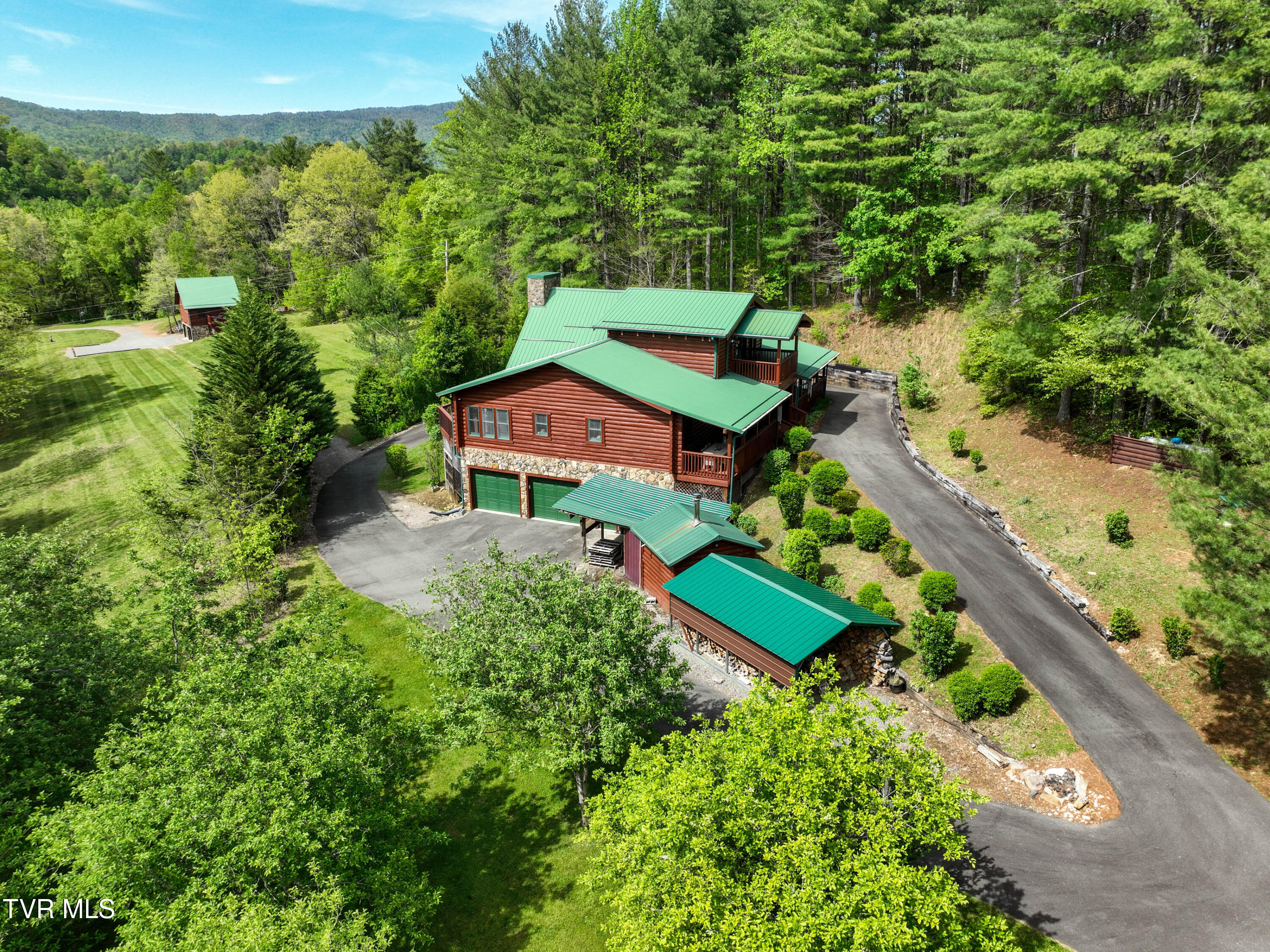 423 Pandora Fork Road Butler, TN 37640 - Photo 105 of 109 423 Pandora Fork Ln Drone TAYLOR-26