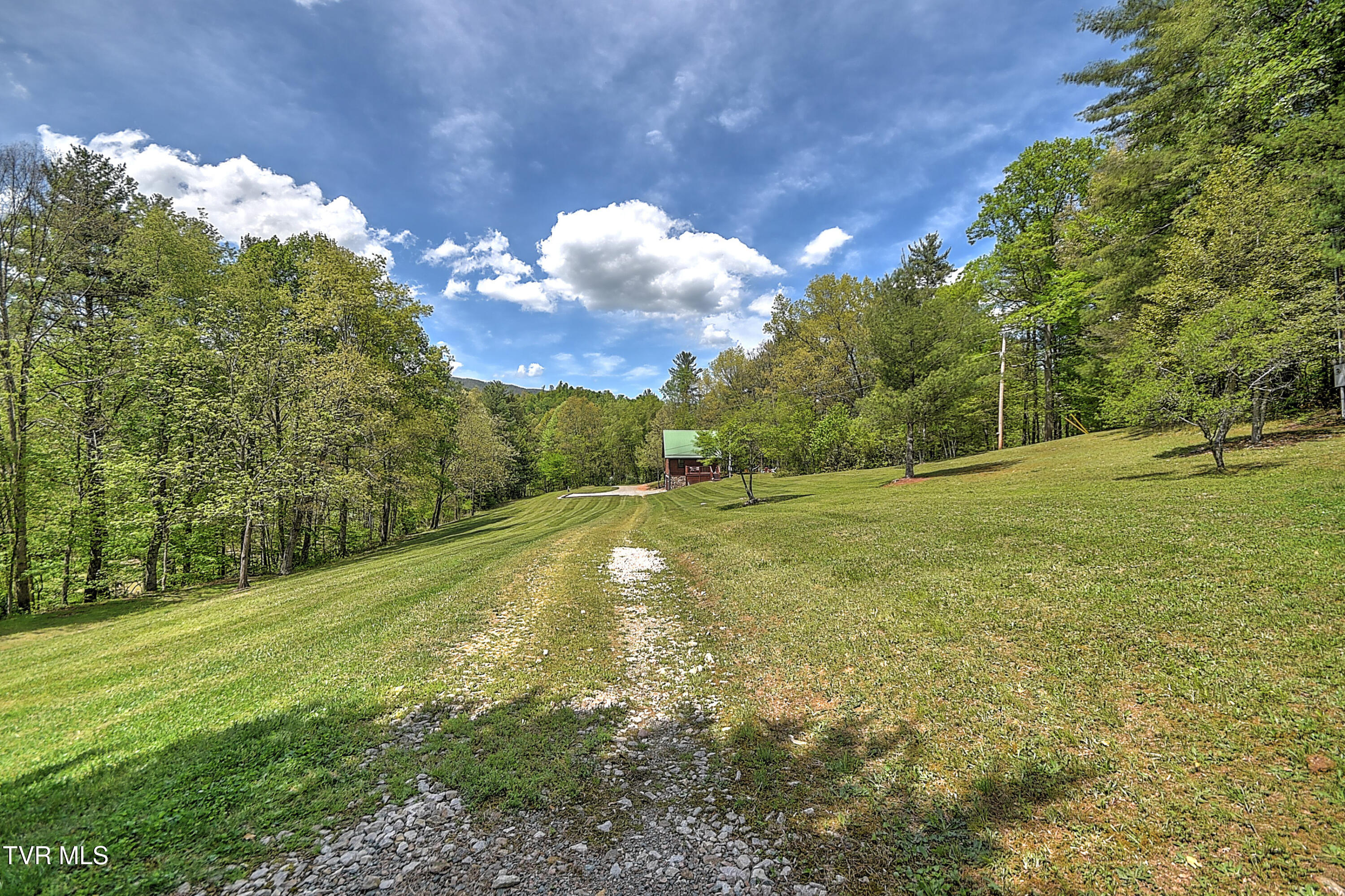 423 Pandora Fork Road Butler, TN 37640 - Photo 66 of 109 423 Pandora Fork DST-66