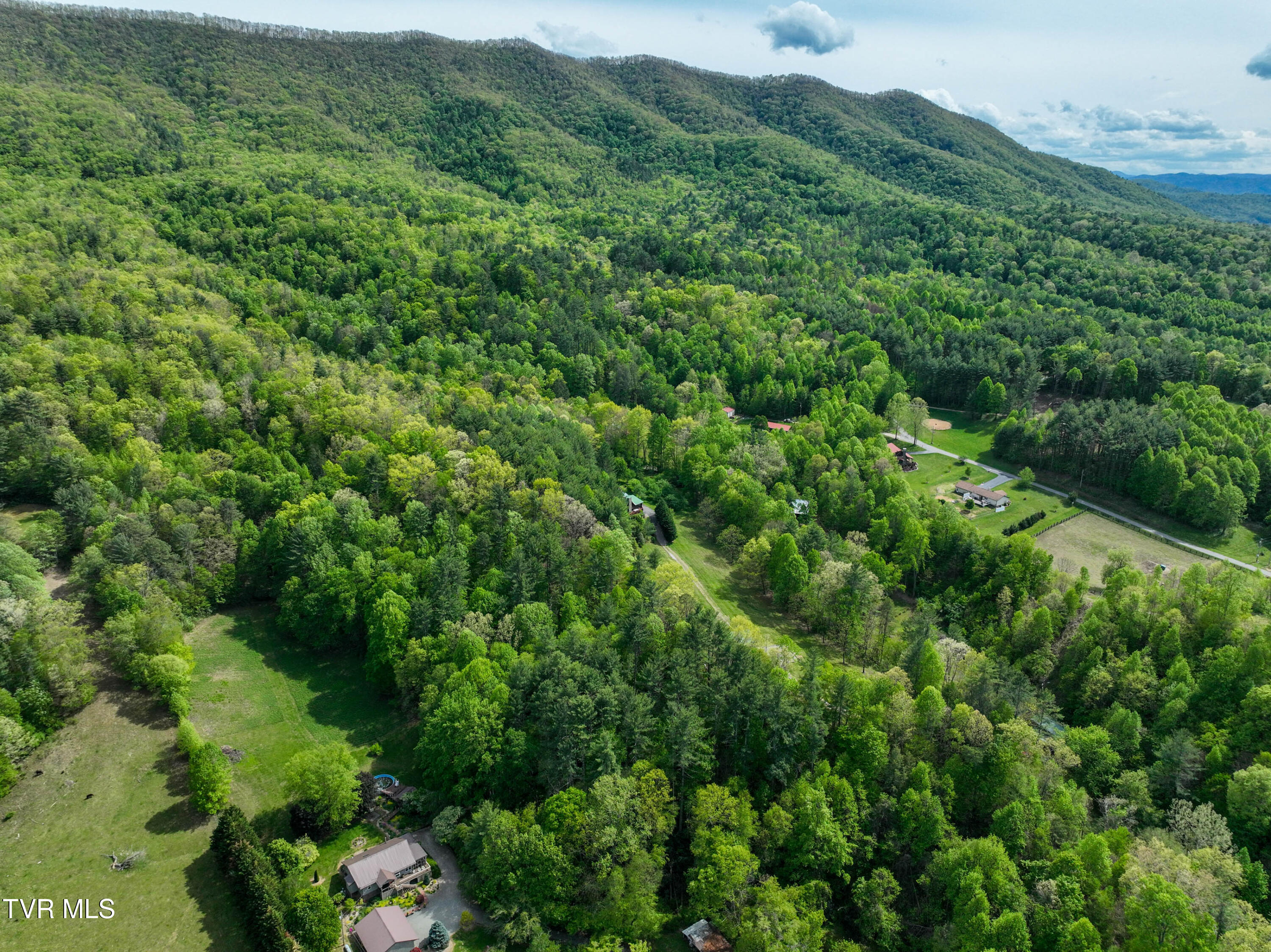 423 Pandora Fork Road Butler, TN 37640 - Photo 96 of 109 423 Pandora Fork Ln Drone TAYLOR-17
