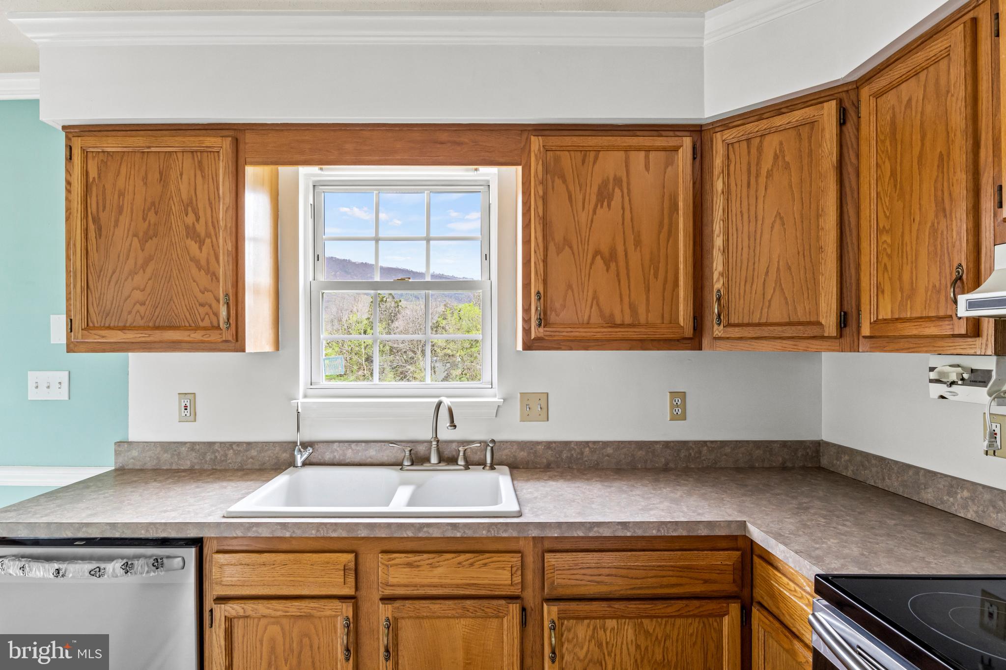 292 Duke Circle Strasburg, VA 22657 - Photo 18 of 37