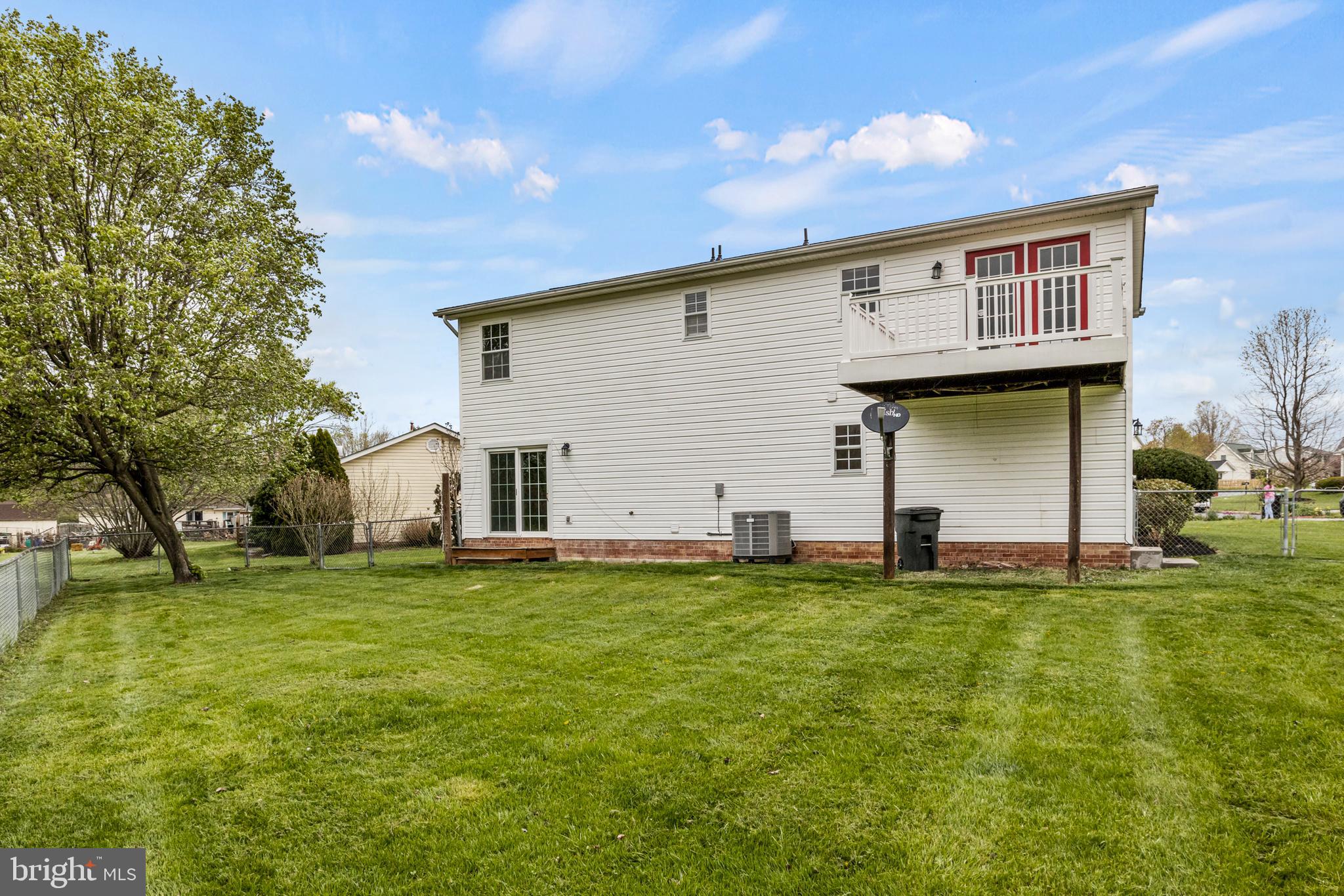 292 Duke Circle Strasburg, VA 22657 - Photo 7 of 37