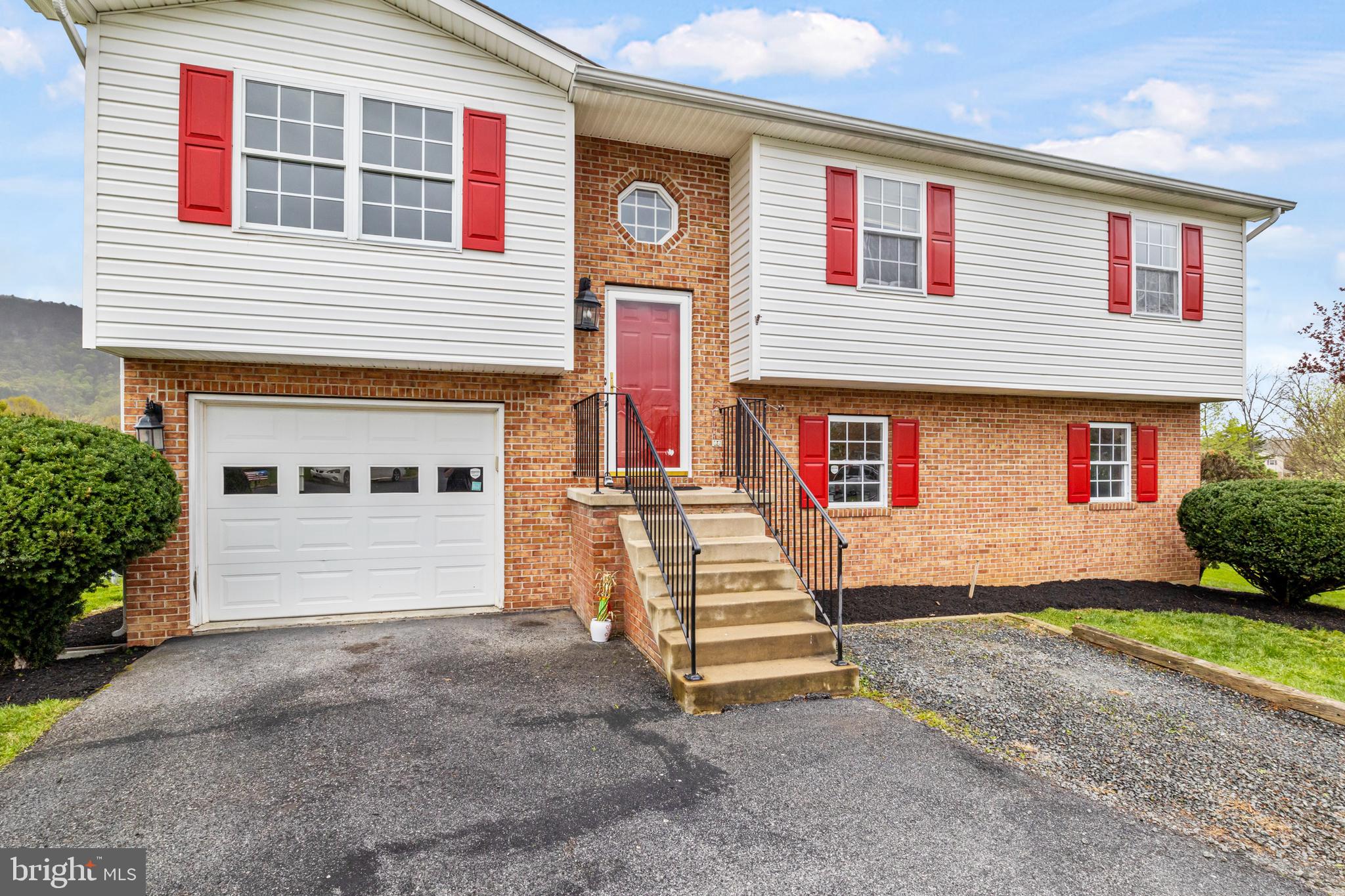 292 Duke Circle Strasburg, VA 22657 - Photo 10 of 37