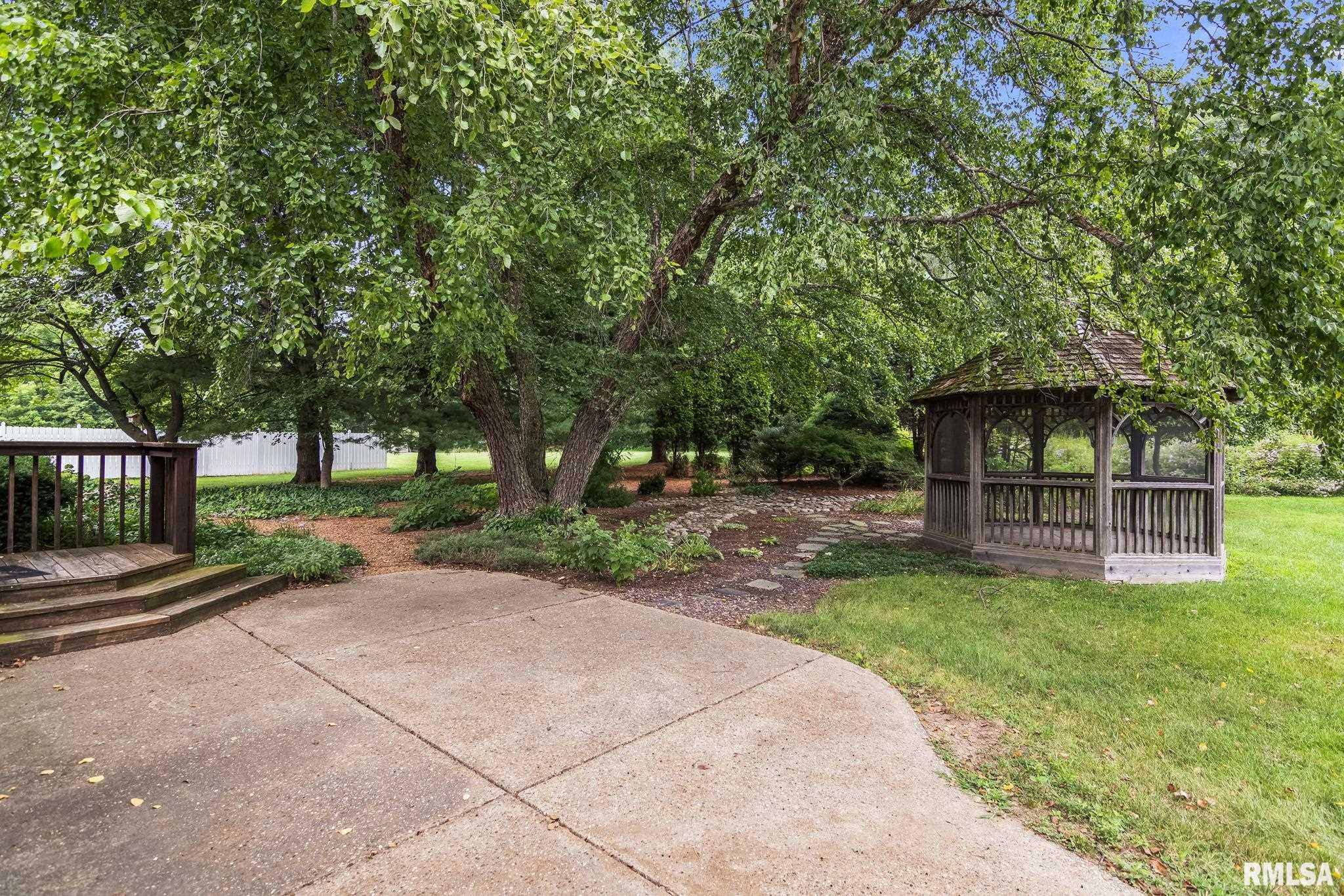 47 Aspen Road Pleasant Plains, IL 62677 - Photo 30 of 38 Gallery Image 30